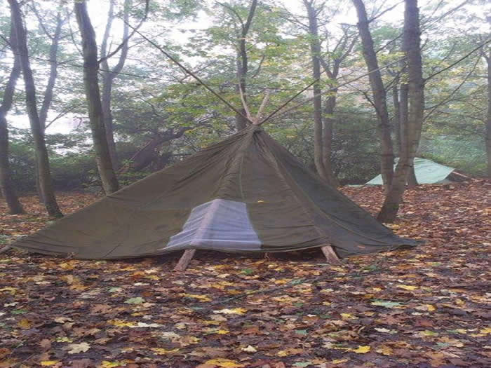 Zelt im Camp